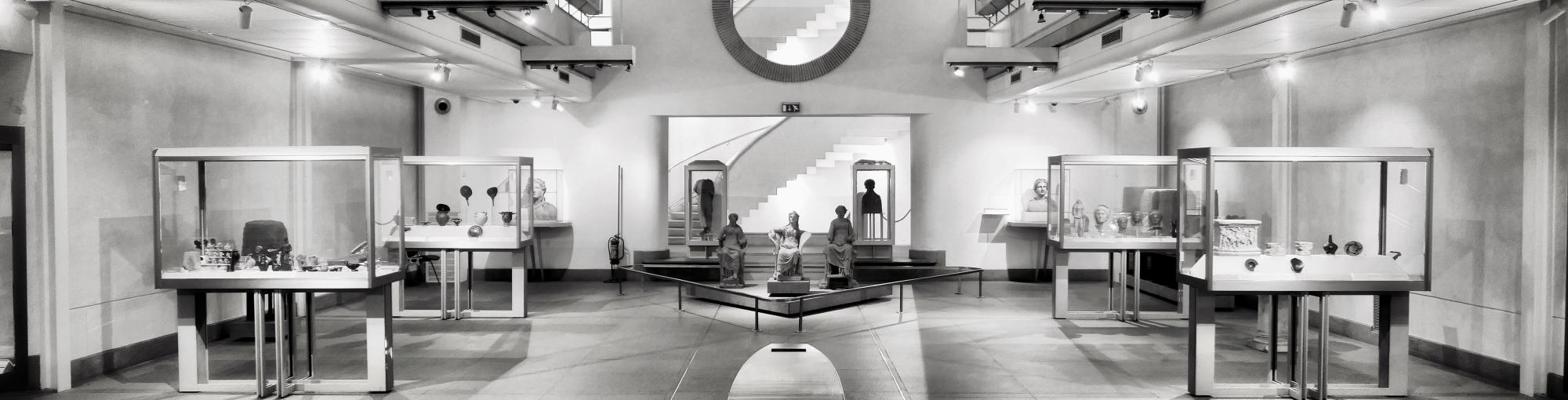 white and black museum Vignette